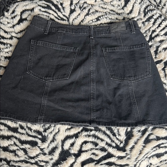 American Eagle Outfitters Charcoal Skirt with buttons- 6 - Picture 3 of 4